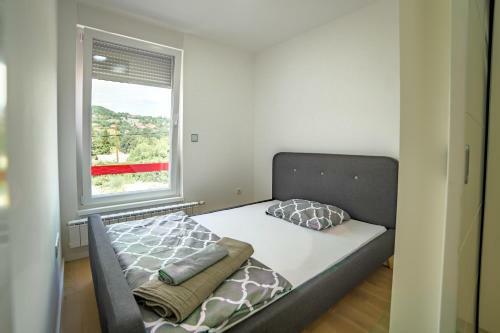 Sun Square Apartments