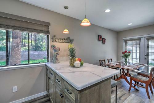 Contemporary Flagstaff Retreat With Ponderosas!