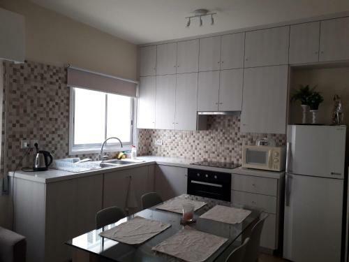 Recently Renovated Cozy Apartment