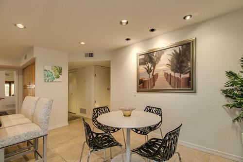 Sunset Views From This Hilltop Fountain Hills Gem