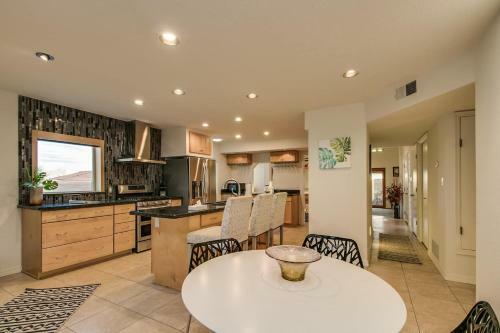 Sunset Views From This Hilltop Fountain Hills Gem
