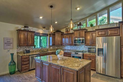 Fountain Hills Luxe Desert Oasis With Mtn Views