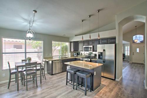 Gilbert Getaway With Game Room And Outdoor Oasis!