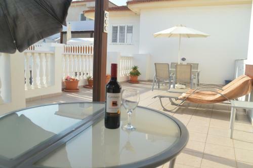 Apartamento Whiteroseapartment Penthouse Kapparis