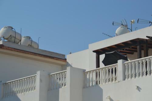 Apartamento Whiteroseapartment Penthouse Kapparis