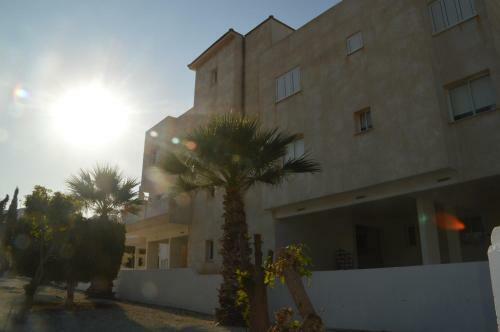 Apartamento Whiteroseapartment Penthouse Kapparis