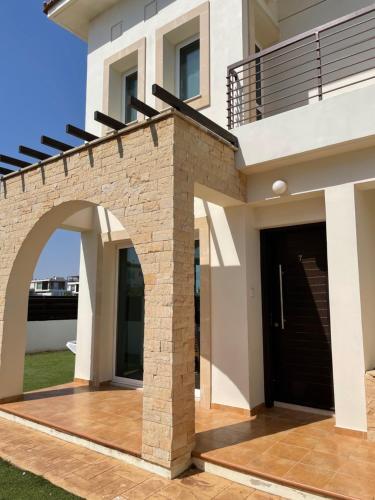 Beautiful Villa With Pool In Ayia Triada Cyprus