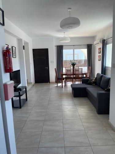 Beautiful Villa With Pool In Ayia Triada Cyprus