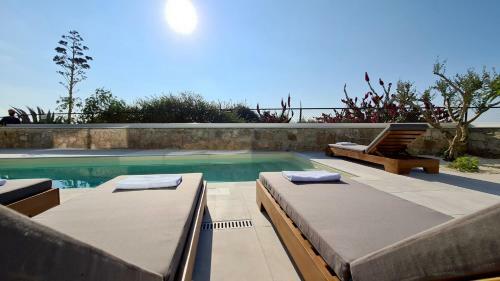 Phaedrus Living: Seaview Luxury Villa Venus