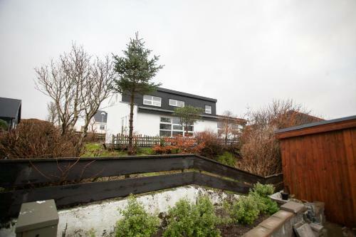 Wonderful Villa With 3 Bedrooms And Great Views