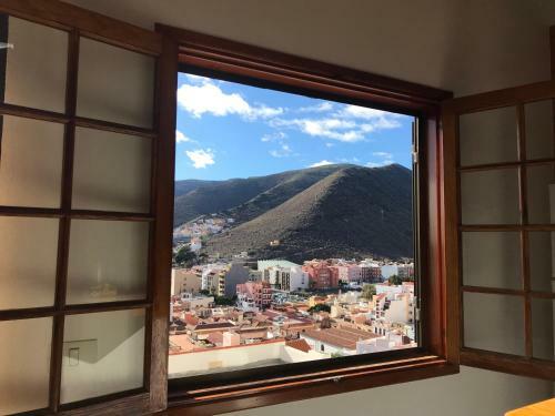 Apartamento Vista Al Mar Y Monta�a