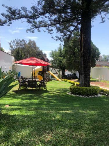 Villa Alberca Y Jacuzzi Climatizados -cuerna- Casagrande