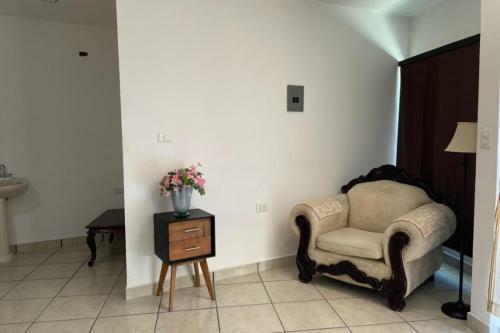 Apartamento Departamento Amplio, Acogedor Y Centrico