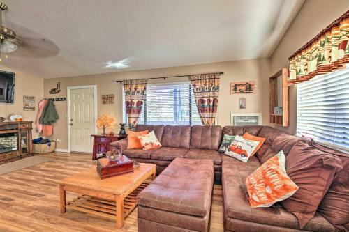 High Country Hideaway With Fire Pits And Grill!