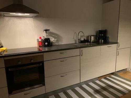 Apartment 15 Min Walk From The City Center