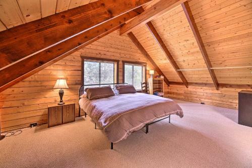 Dreamy Pinetop Log Cabin Golf, Hike And Ski!