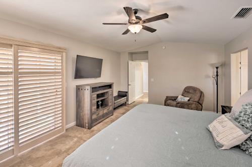 Airy Desert Escape With Pool, Lake Havasu Views