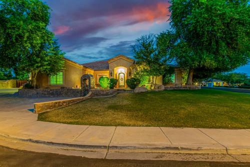 70th Mesa Home