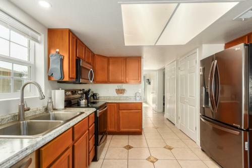Beautiful 5 Bd 2 Ba/cubs/a's/downtown Mesa/asu/rv