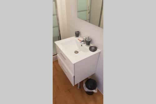 Apartamento Jolie T2 Aux Berges de L'herault