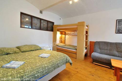Hostal Chata Artur
