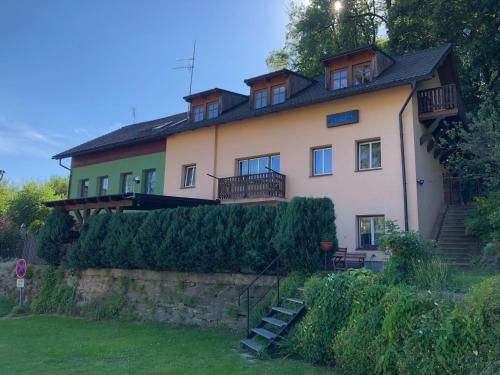 Hostal Chata Artur