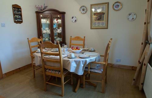 Bed & Breakfast Clare Forest Cottage