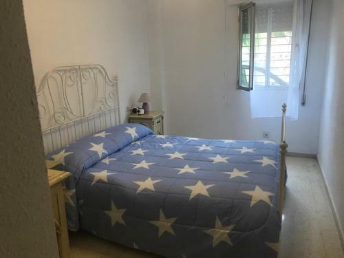 Inviting 2-bed Apartment In Sax Historical Spain