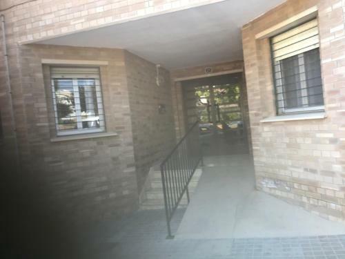 Inviting 2-bed Apartment In Sax Historical Spain