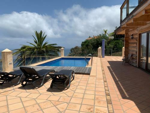 Villa Ocean Views
