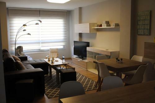 Apartamento Rosal�a de Castro, 41 - Centro - Vut-co-01904
