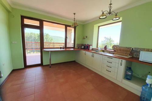 Luxury Villa Bella Lyaskovo Village