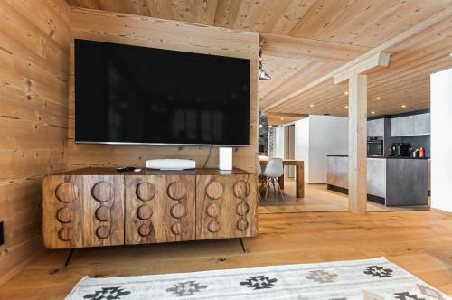Chic Alpine Apartment For 5 - Perfect For Skiers
