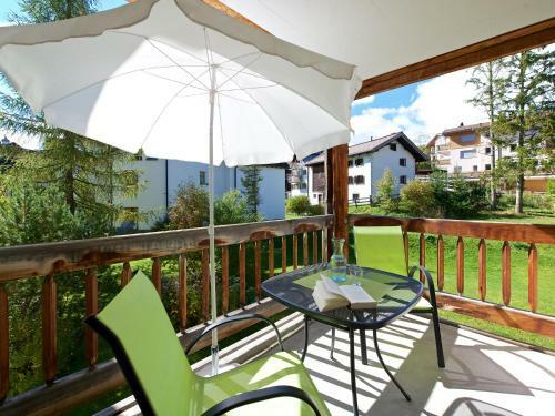 Apartamentos Schweizerhof Ferienwohnungen Lenzerheide 4