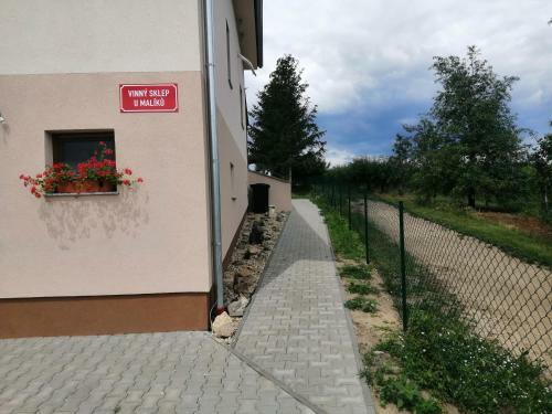 Vinn� Sklep U Mal�k?
