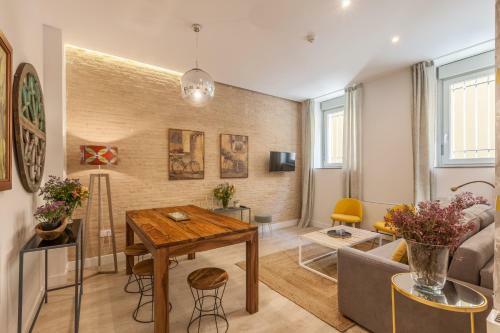 Apartamentos Rg Suites Jardines De Murillo
