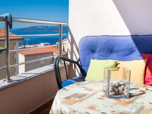 Apartments With A Parking Space Makarska - 17709