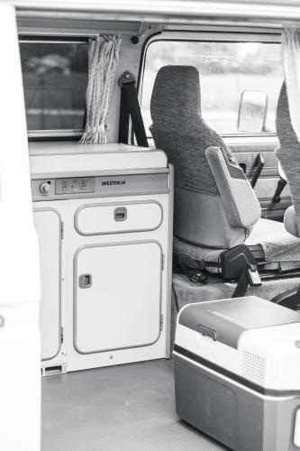 Gem�tlicher Volkswagen T3 Van In Nordspanien