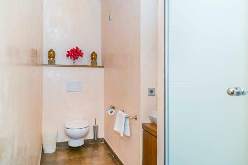 Beautiful Mallorcan Villa With Pool In Soller