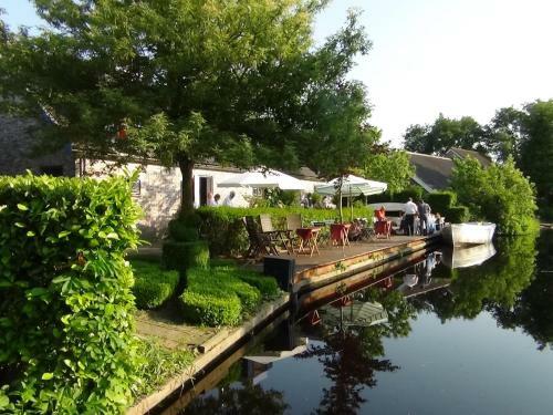 Bed & Breakfast Buitenplaats De Blauwe Meije