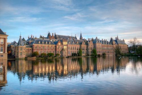 Bed & Breakfast Buitenplaats De Blauwe Meije