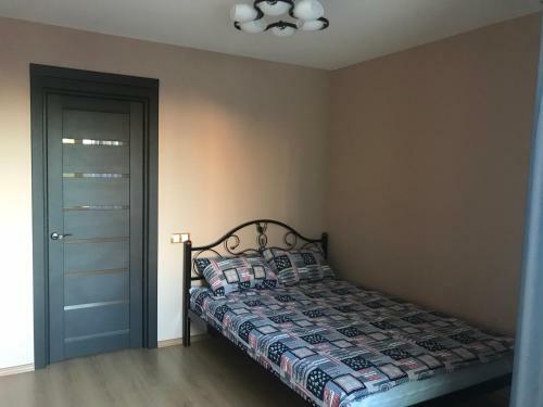 Cozy 2 Bedroom Apartment On Machtova