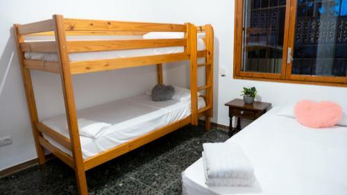 Chalet Cerca A La Playa Con Jard�n Y Barbacoa