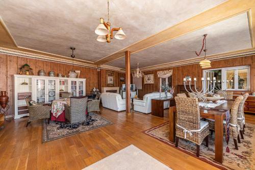 Bnbholder Deluxe Cottage Titulcia