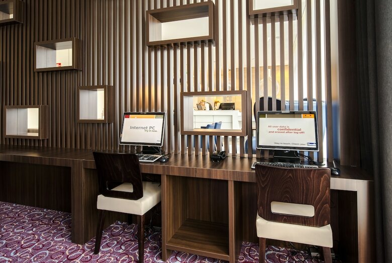 Hotel Hampton By Hilton Amsterdam Airport Schiphol