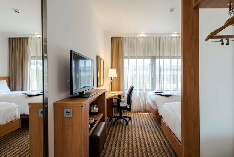 Hotel Hampton By Hilton Amsterdam Airport Schiphol