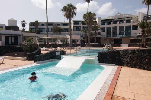 Apartamento Playa Roca Penthouse. Great Sea Views!