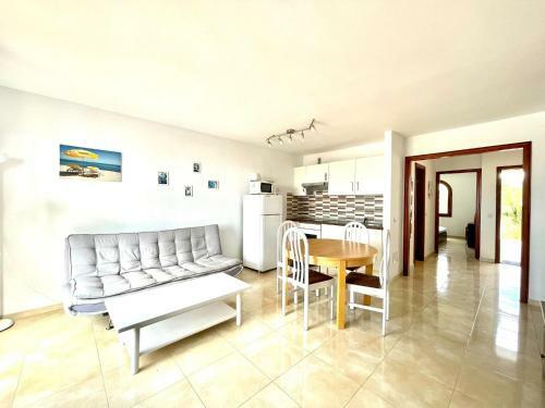 Nice Apartment, Wifi, Pool View Near Los Charcos Beach