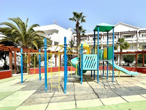 Nice Apartment, Wifi, Pool View Near Los Charcos Beach