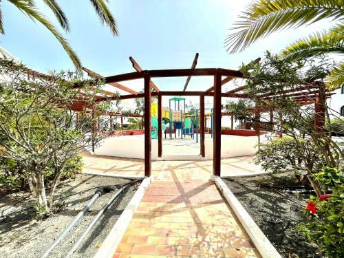 Nice Apartment, Wifi, Pool View Near Los Charcos Beach